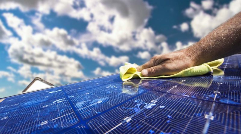 manutenção de painéis solares